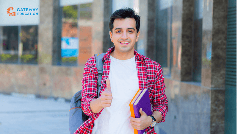 How One Student Saved $15,000 on 33 College Credits